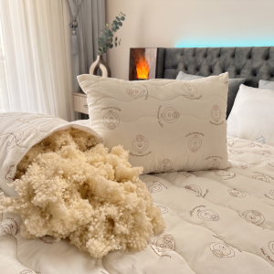 Boncuk Yün Yastık - Linnda Home
